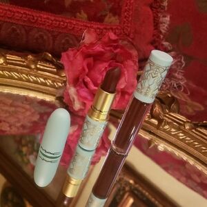 🌷MAC, Lipstick & Lip Gloss Set